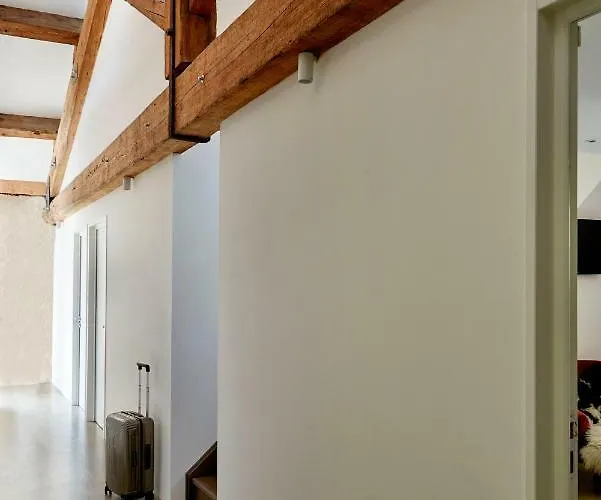 Loft - Powered By Lieu - Willa Villedaigne